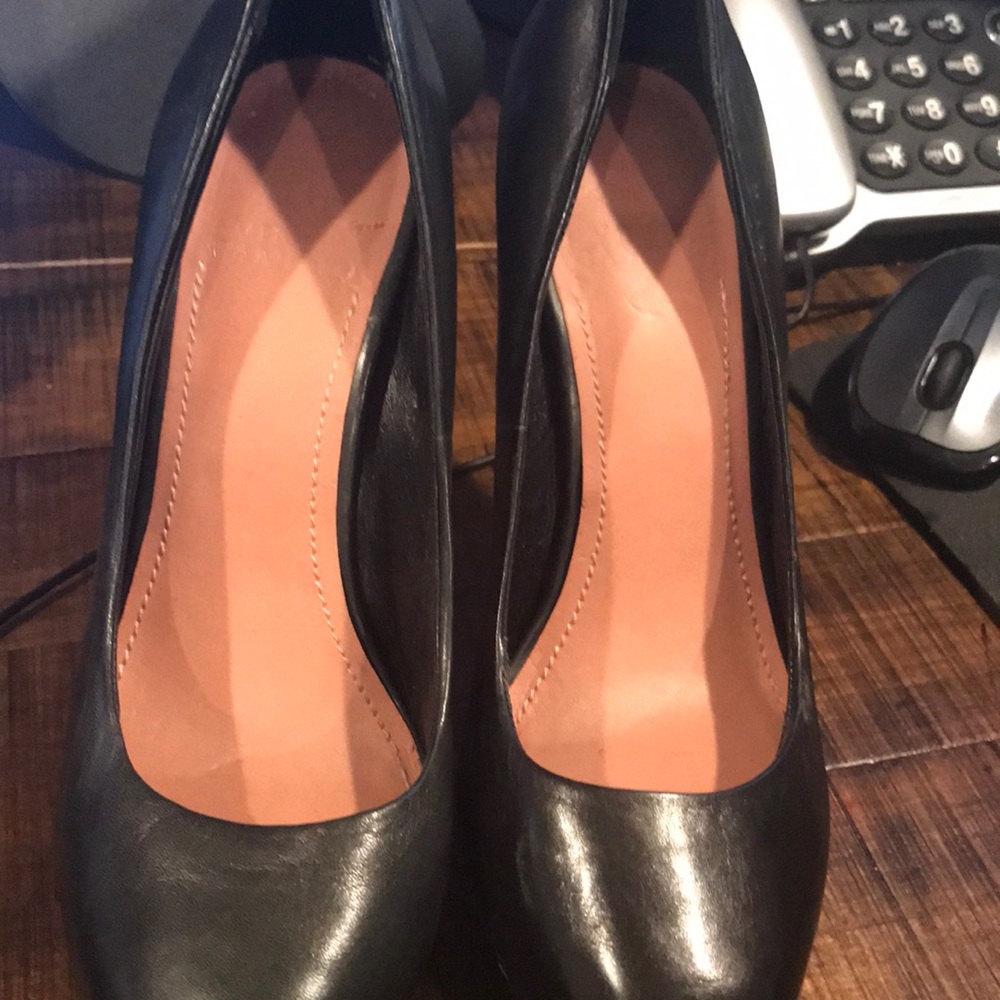 Vince Camuto-50’s pinup style